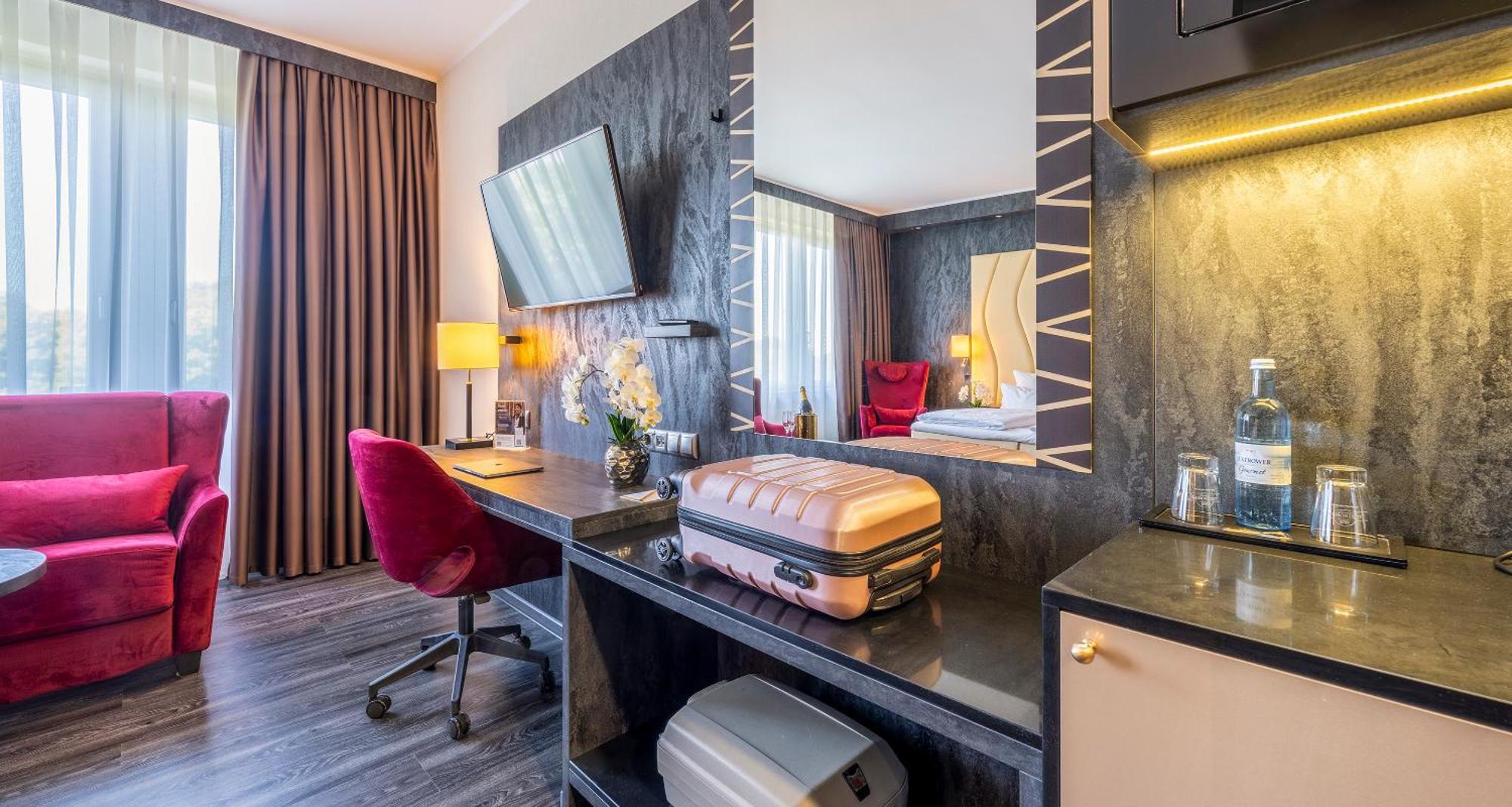 Plaza Schwerin; Sure Collection By Western Hotel 4*
