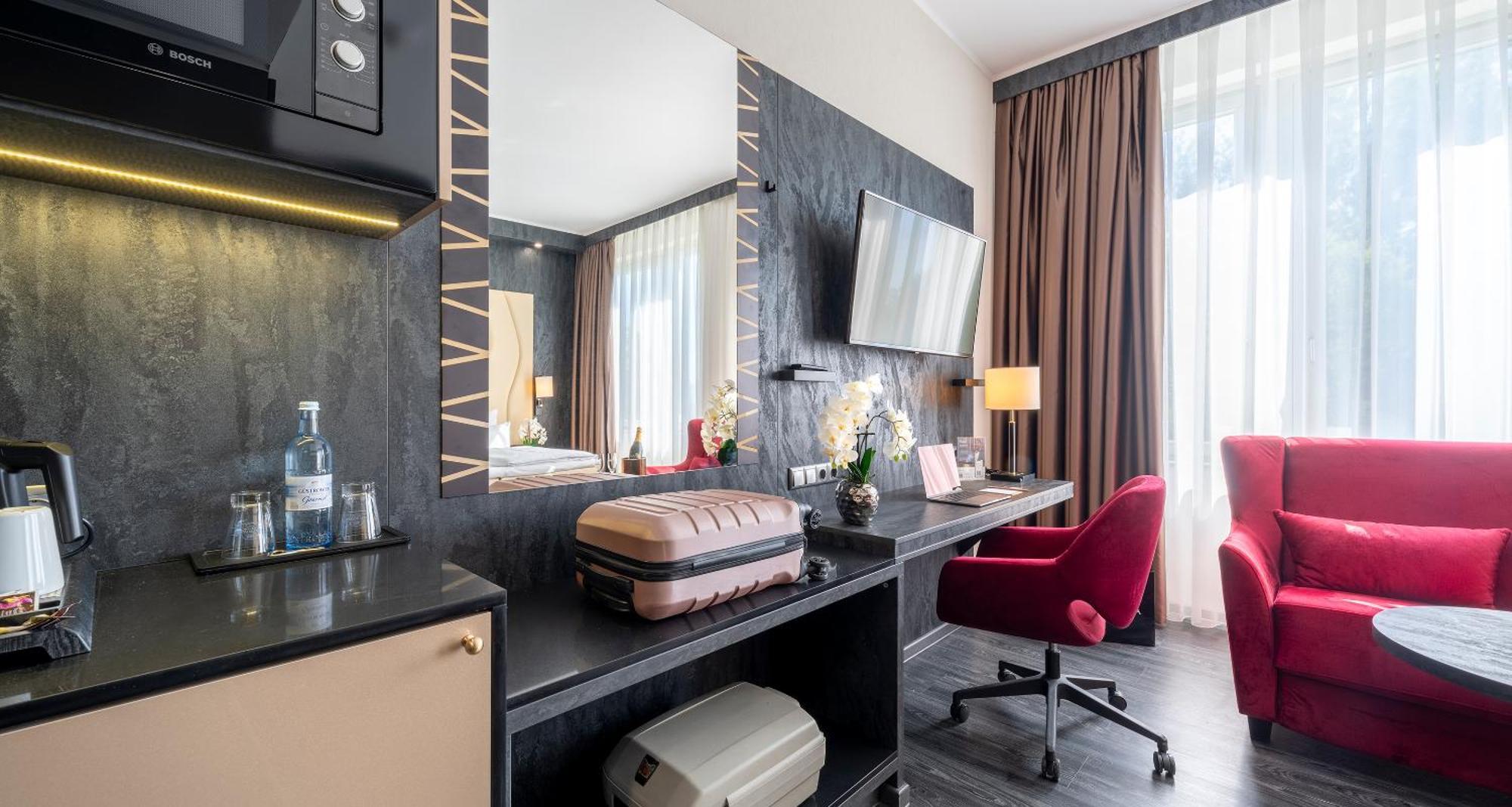 Plaza Schwerin; Sure Collection By Western Hotel 4*
